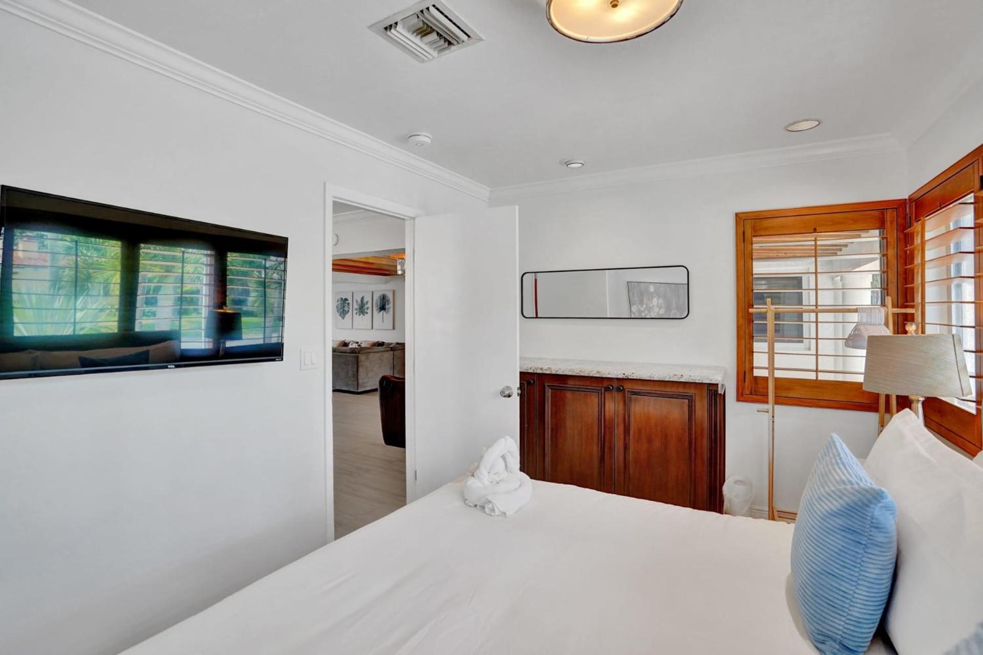 Private Pool With 5 Bedroom Retreat Hollywood Buitenkant foto